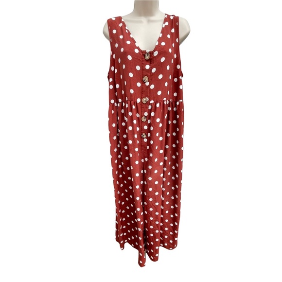 ASOS DESIGN Button Front Smock Jumpsuit in Brown and Cream polkadot spot vneck - Picture 3 of 13